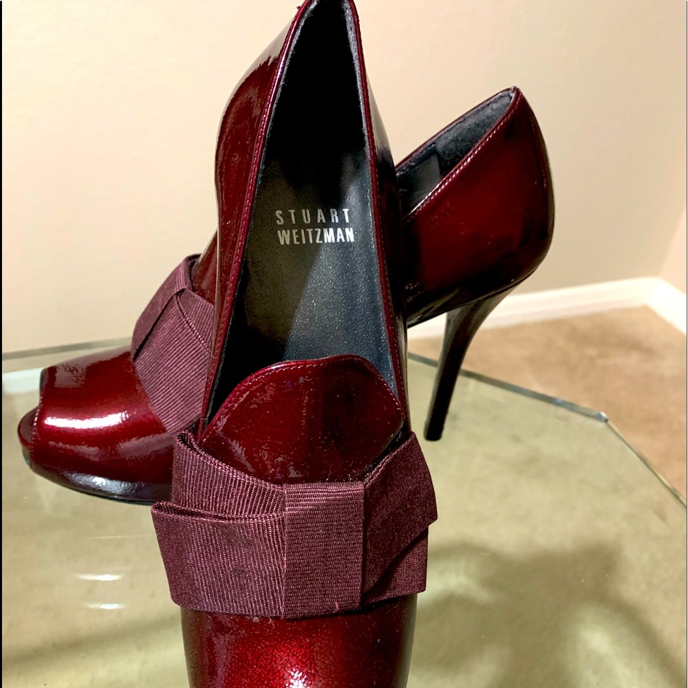 stuart weitzman burgundy patent leather with bow